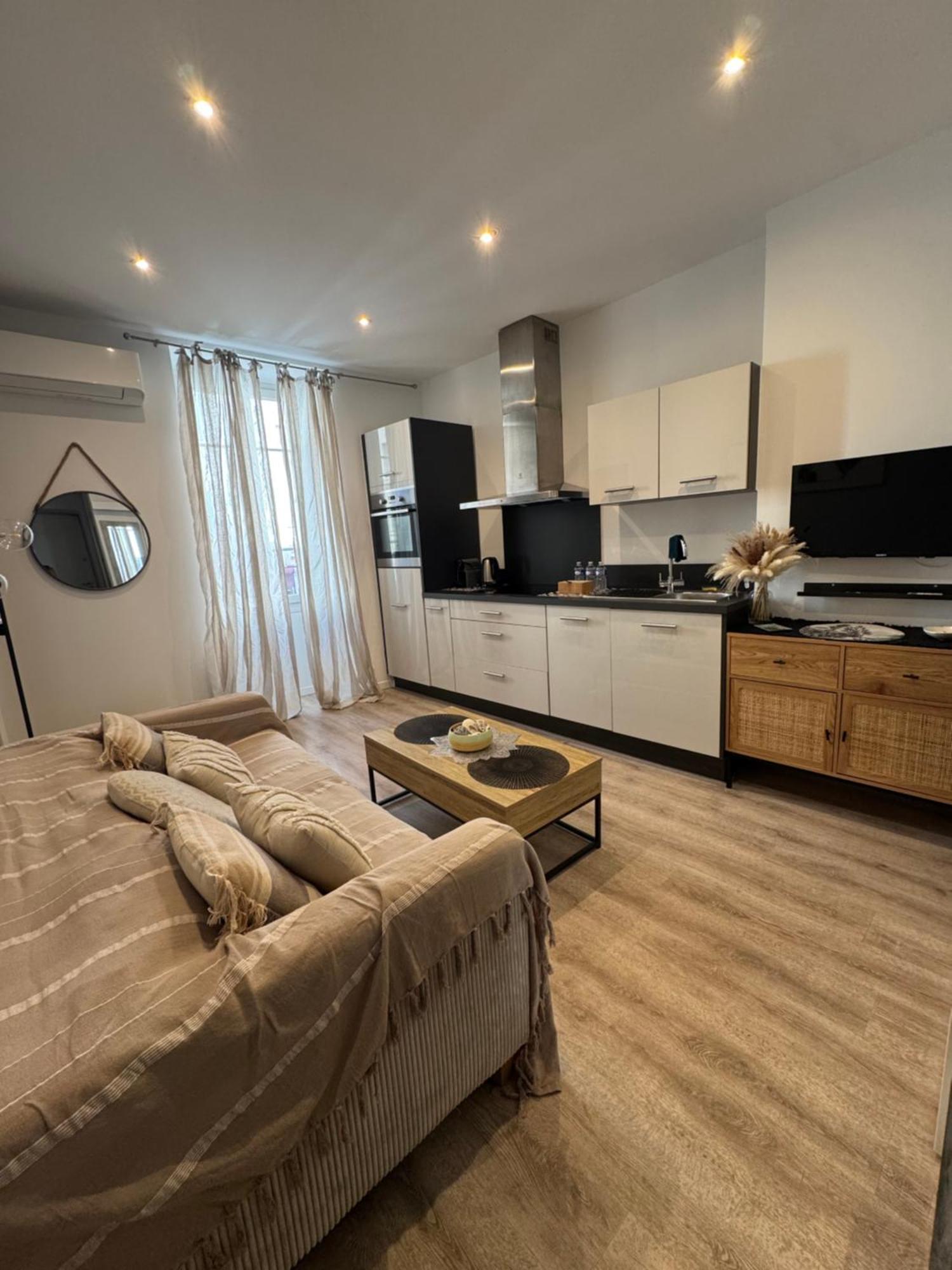 Cocon Boheme Croisette-palais-plages 200m Appartamento *